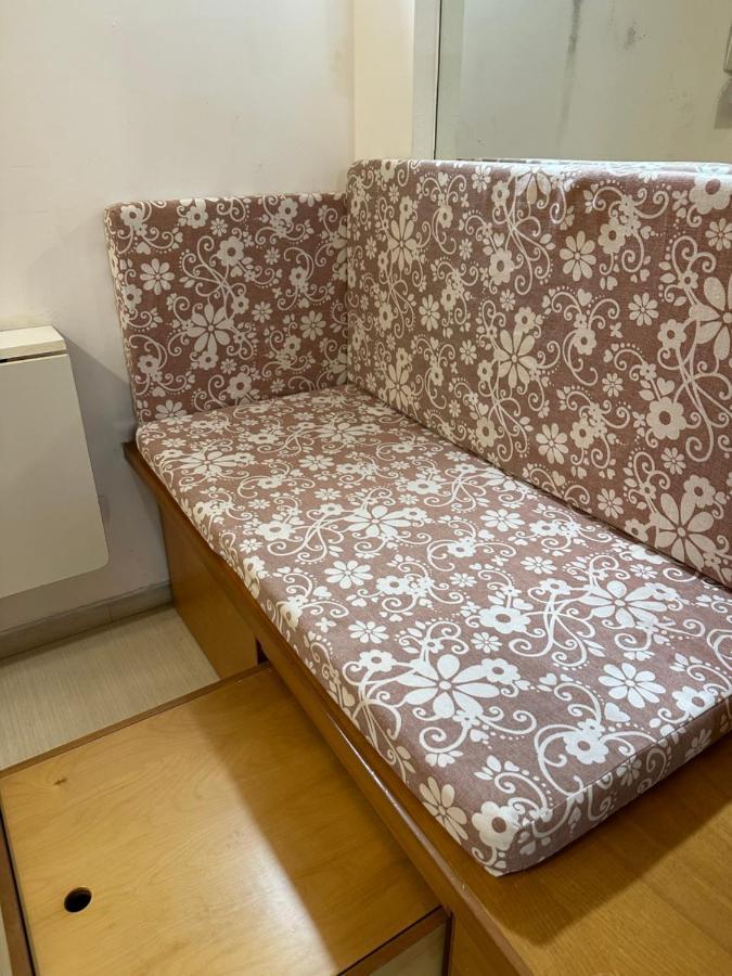 Boat Apartment نابولي المظهر الخارجي الصورة